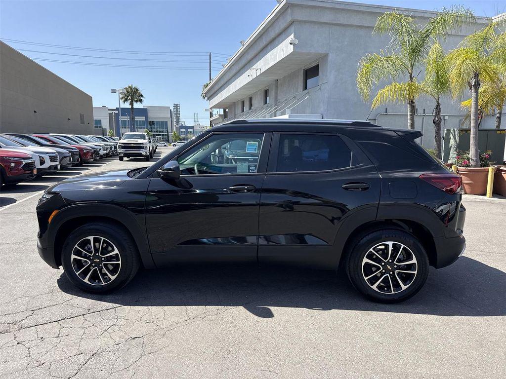 used 2025 Chevrolet TrailBlazer car, priced at $18,500
