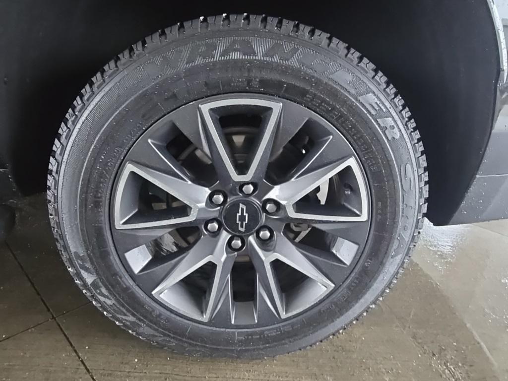 used 2022 Chevrolet Suburban car, priced at $48,193