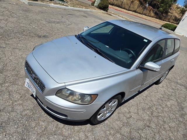 used 2007 Volvo V50 car, priced at $4,199