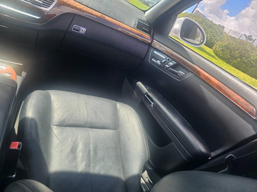 used 2007 Mercedes-Benz S-Class car, priced at $7,995