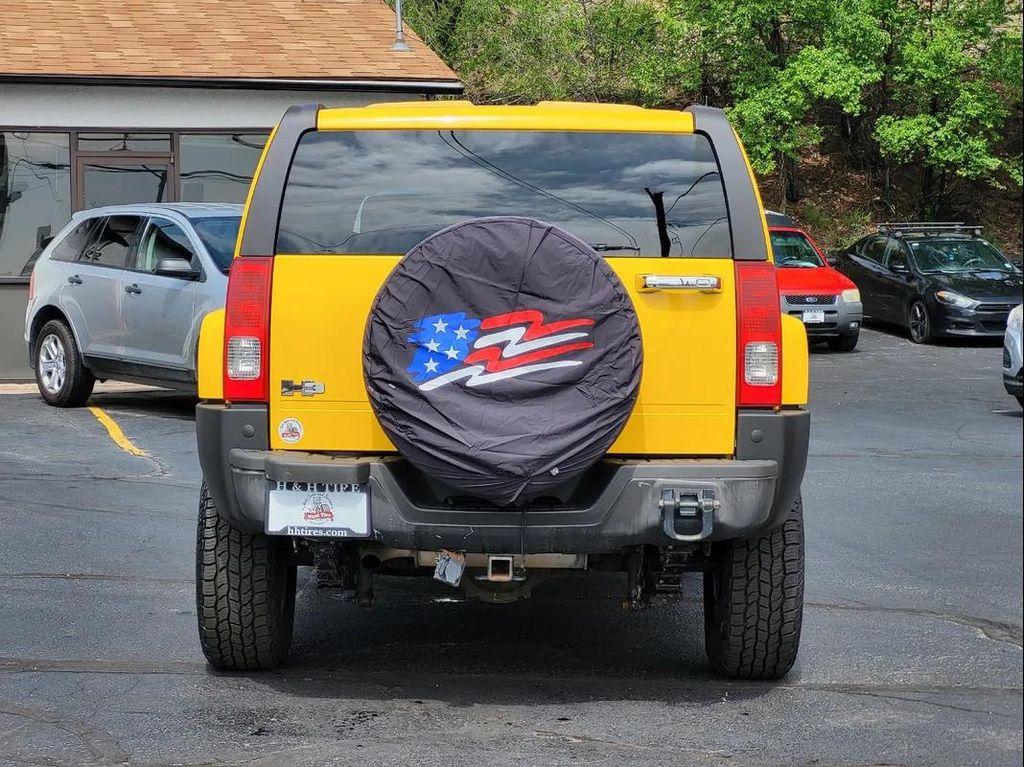 used 2006 Hummer H3 car, priced at $10,895