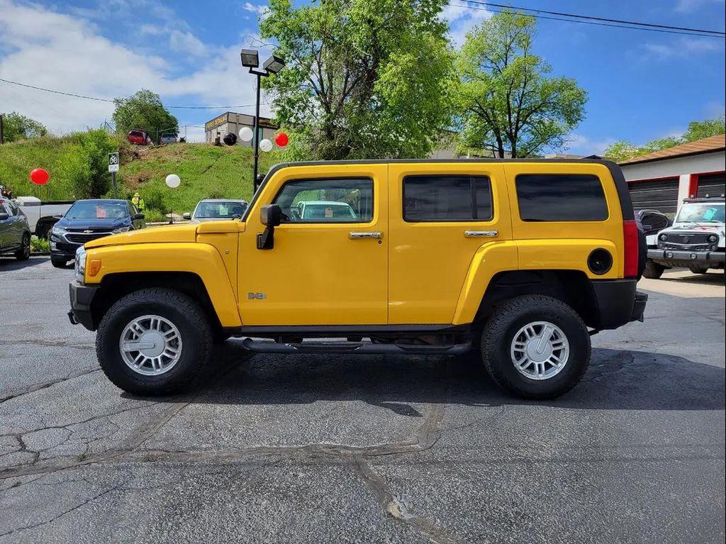 used 2006 Hummer H3 car, priced at $10,895