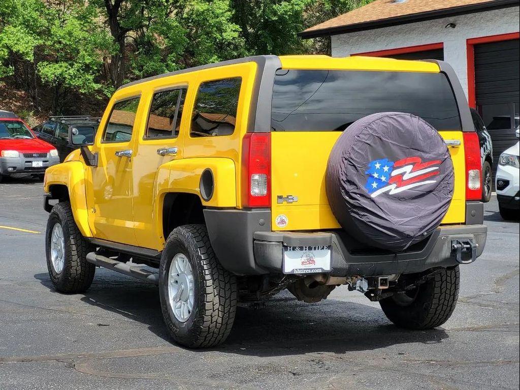 used 2006 Hummer H3 car, priced at $10,895