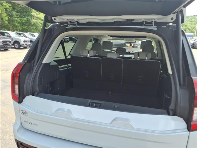 used 2025 Ford Expedition Max car, priced at $62,417