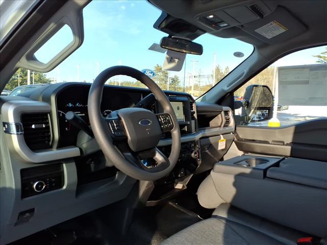 new 2025 Ford F-250 car, priced at $66,740