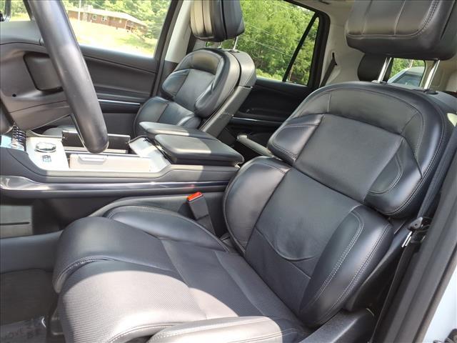 used 2025 Lincoln Navigator car, priced at $78,417