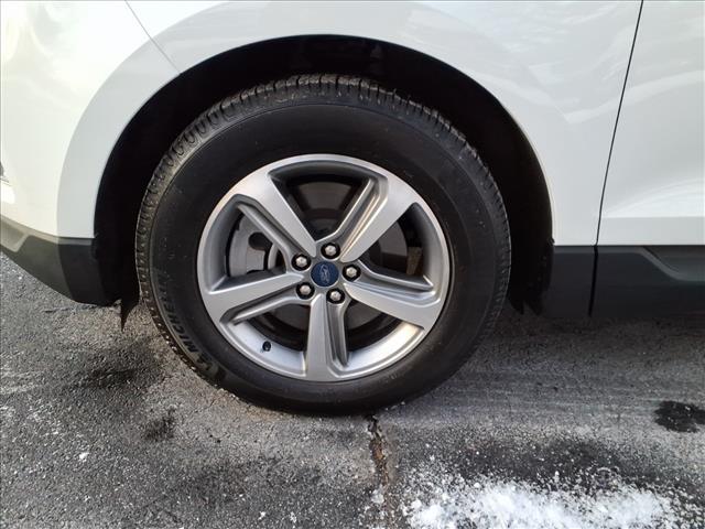 used 2022 Ford Edge car, priced at $24,995
