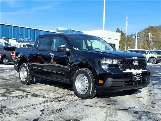 new 2025 Ford Maverick car, priced at $32,135