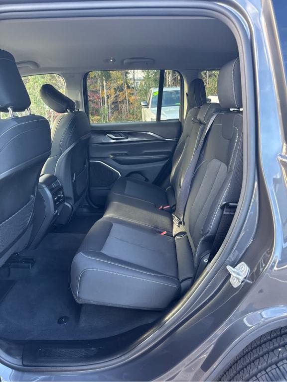 used 2022 Jeep Grand Cherokee car, priced at $21,975