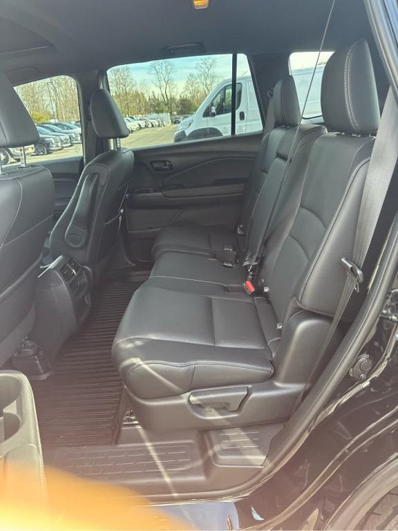 used 2022 Honda Passport car, priced at $27,975