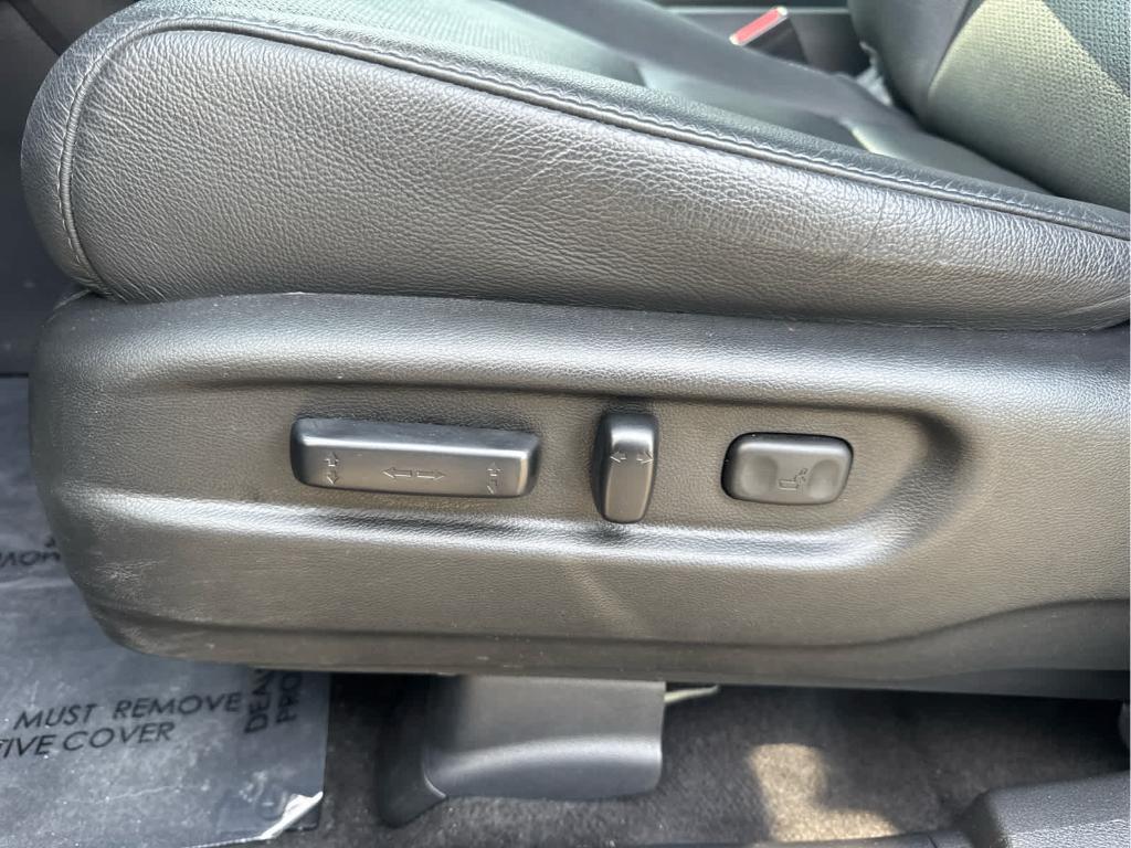 used 2022 Honda Passport car, priced at $27,975