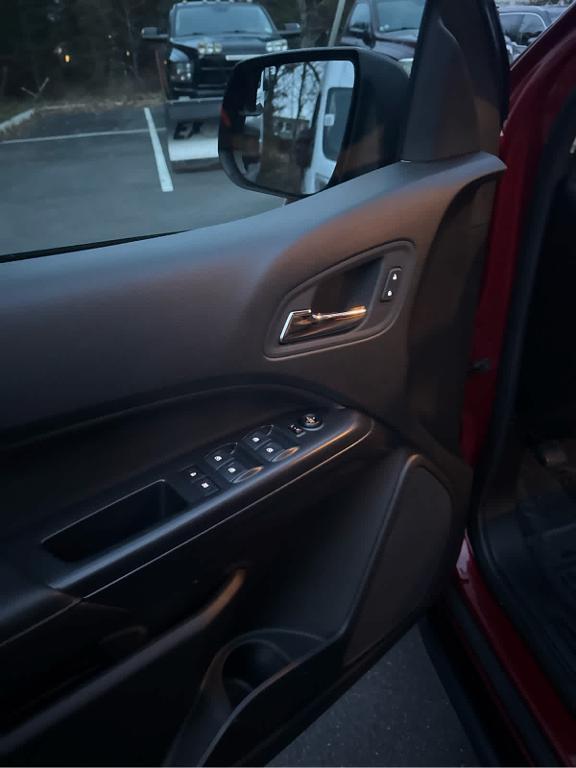 used 2022 GMC Canyon car, priced at $30,875