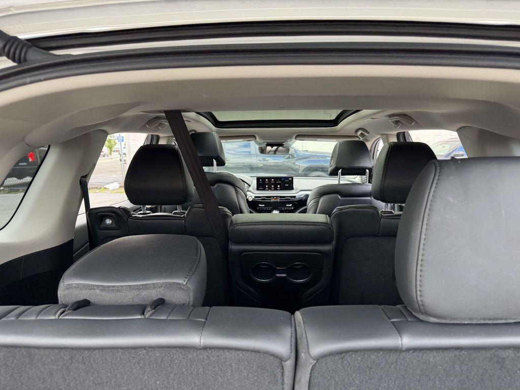 used 2023 Acura MDX car, priced at $36,888