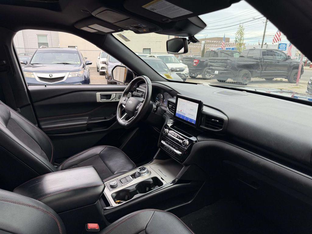 used 2022 Ford Explorer car, priced at $28,017