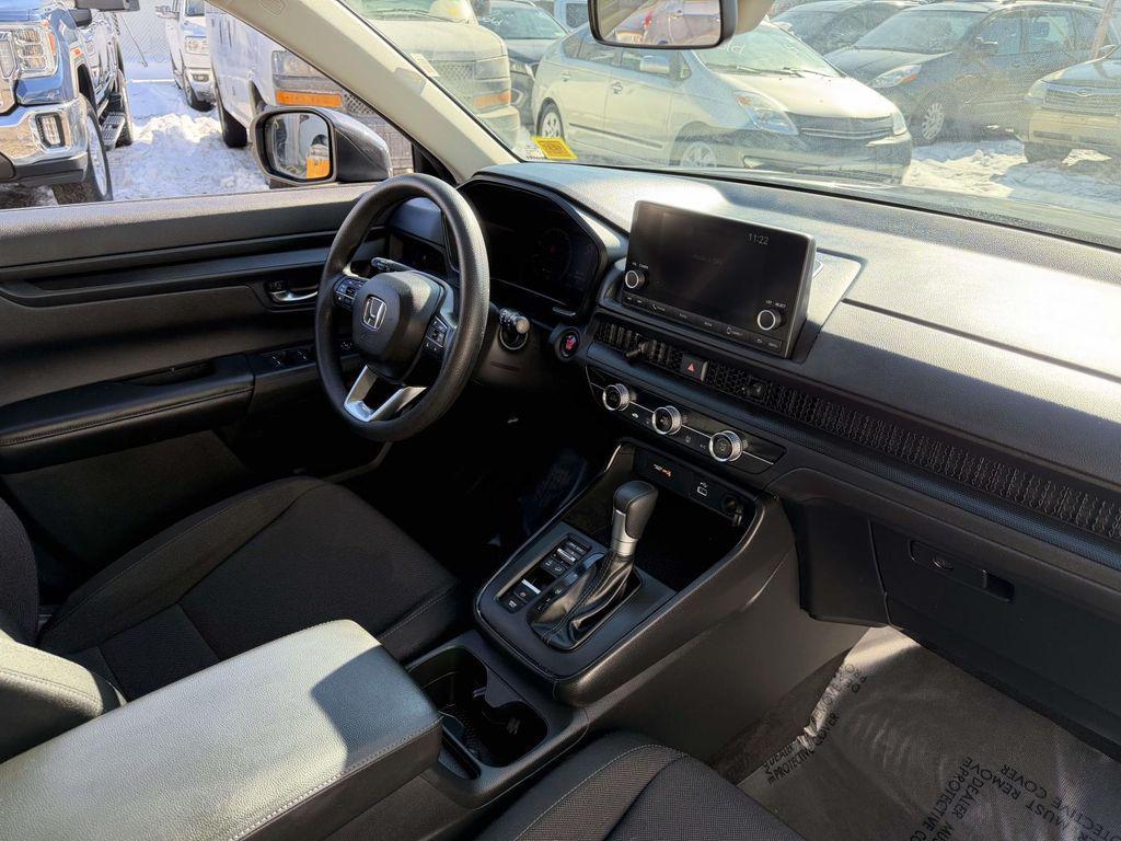 used 2025 Honda CR-V car, priced at $29,236