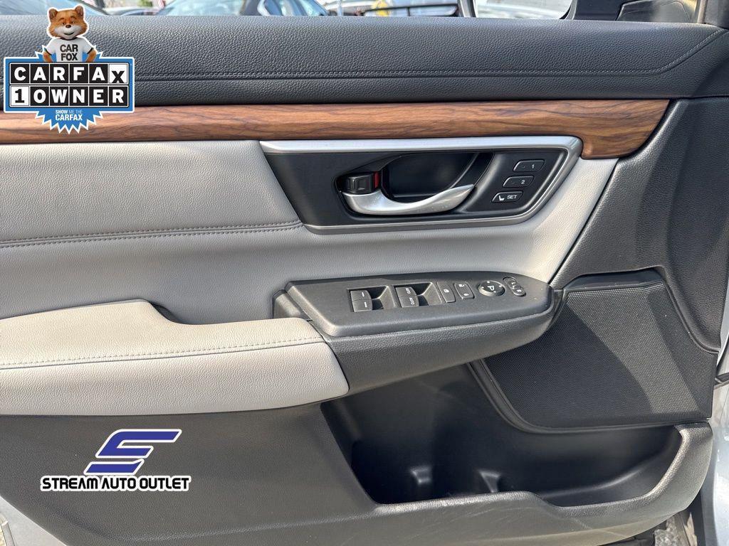 used 2022 Honda CR-V Hybrid car, priced at $31,785