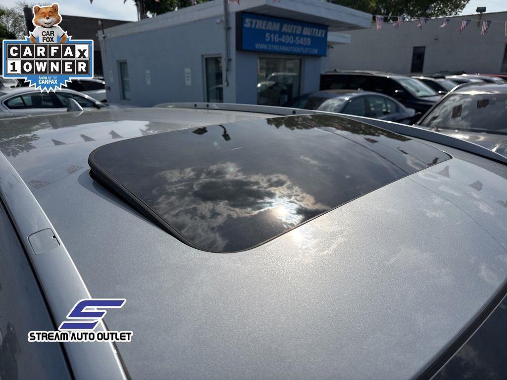 used 2022 Honda CR-V Hybrid car, priced at $31,785