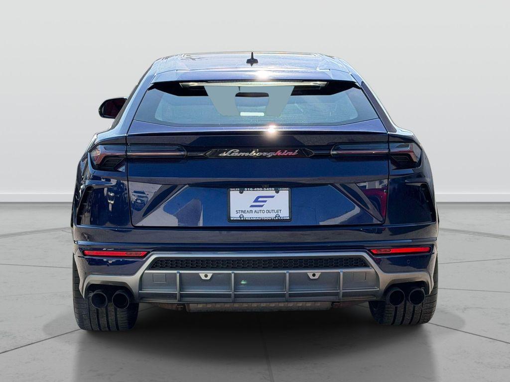 used 2022 Lamborghini Urus car, priced at $190,811