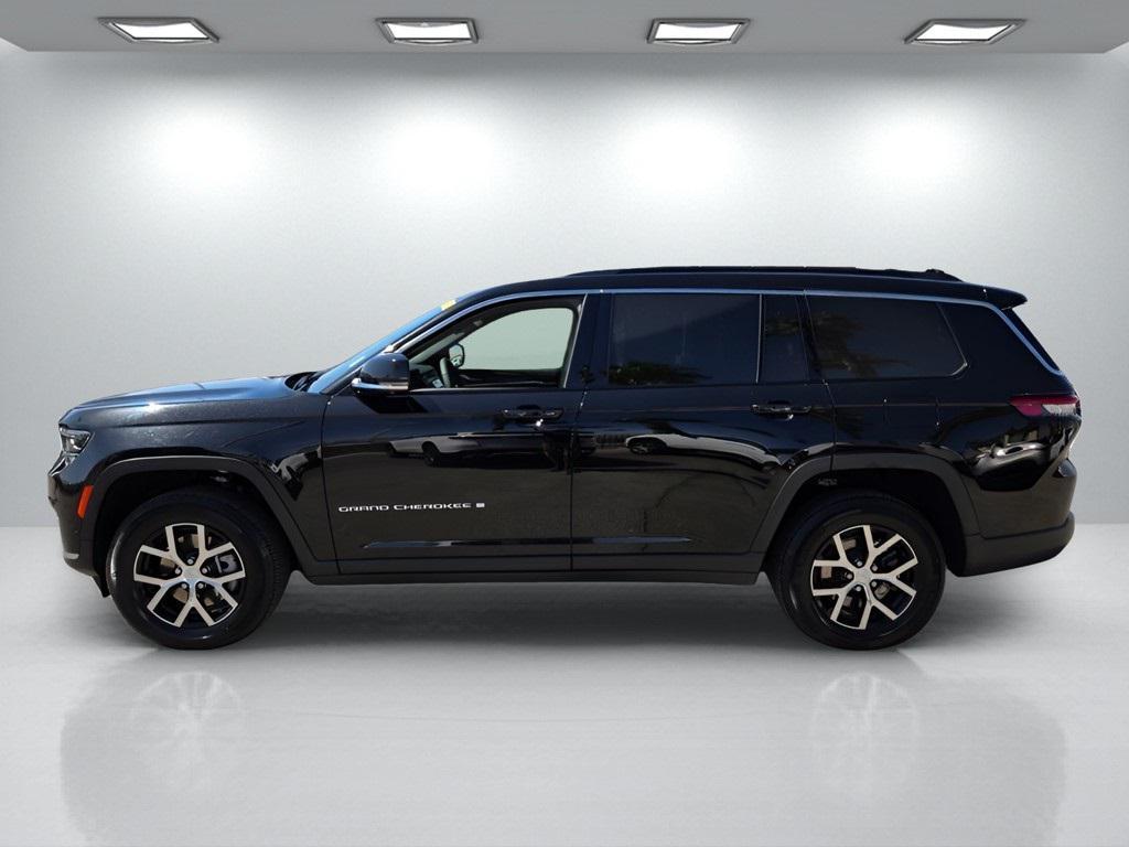 used 2024 Jeep Grand Cherokee L car, priced at $31,119