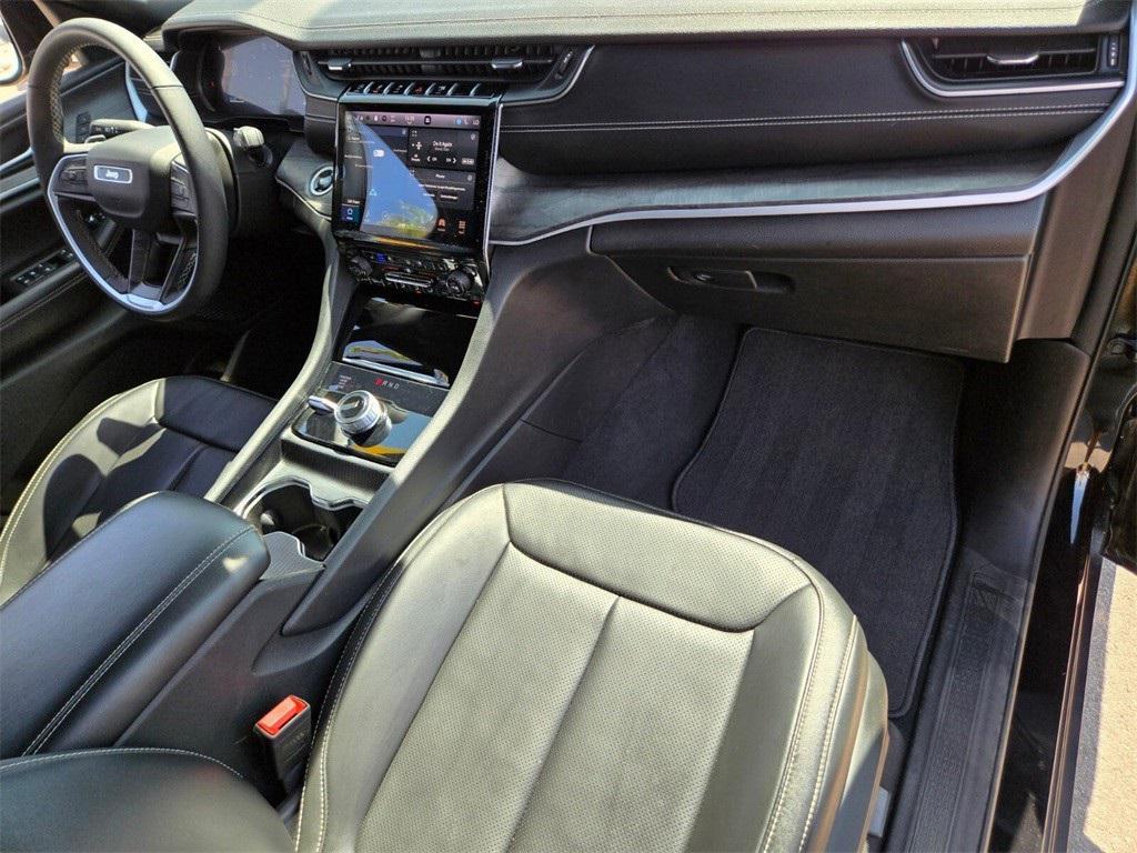 used 2024 Jeep Grand Cherokee L car, priced at $31,119