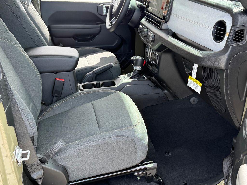new 2026 Jeep Wrangler car, priced at $40,236