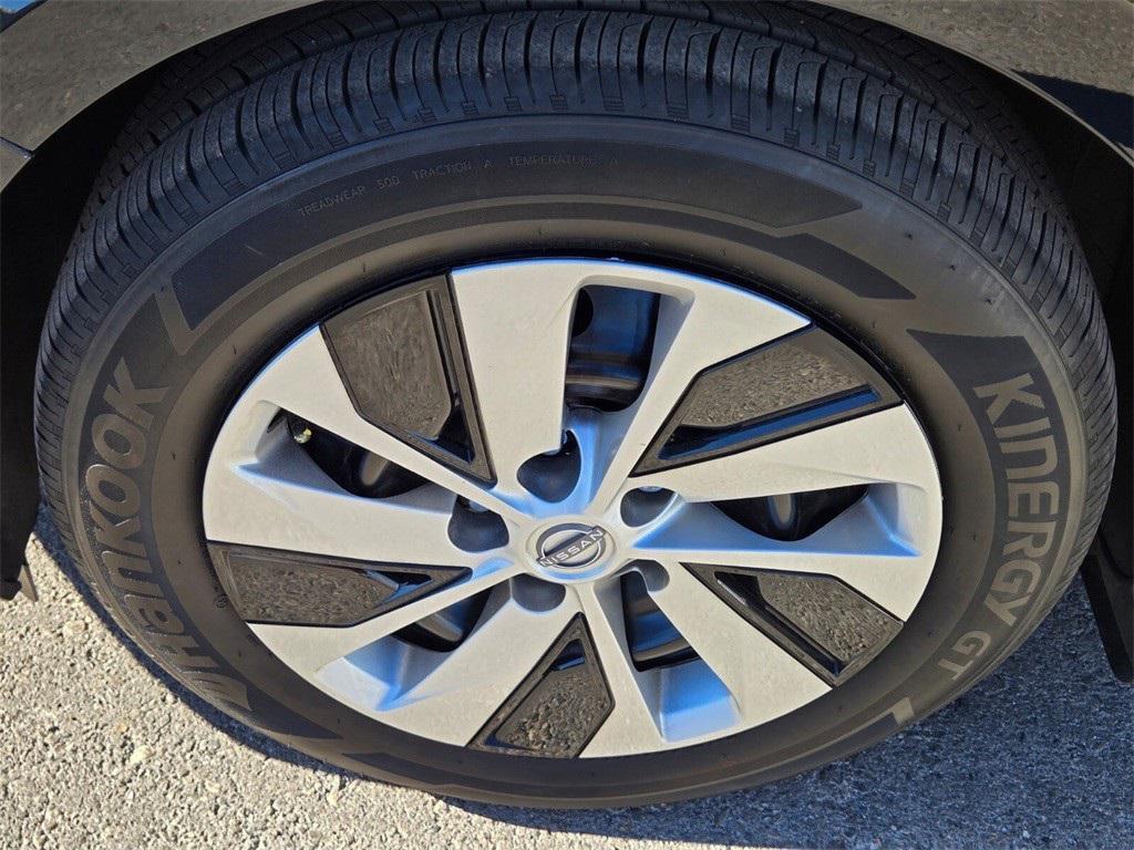 used 2025 Nissan Altima car, priced at $21,986