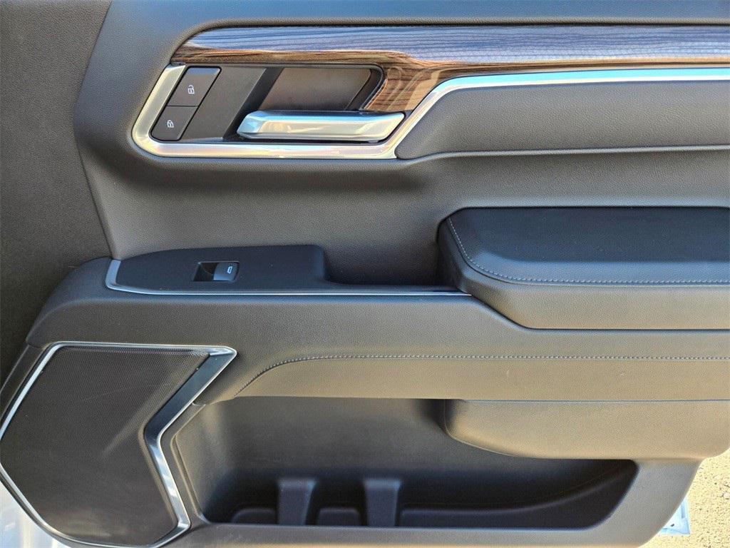 used 2025 Chevrolet Silverado 1500 car, priced at $39,931