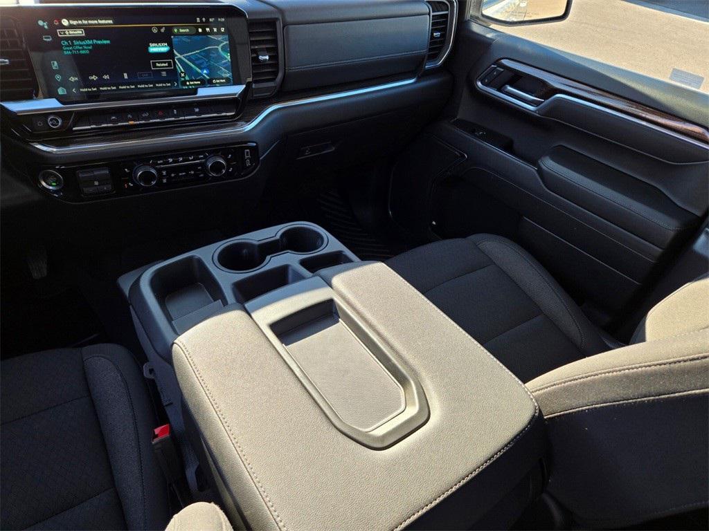 used 2025 Chevrolet Silverado 1500 car, priced at $39,931