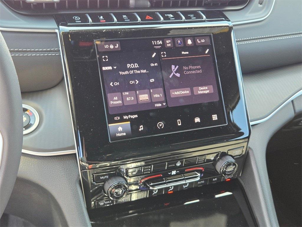 new 2025 Jeep Grand Cherokee L car, priced at $42,870