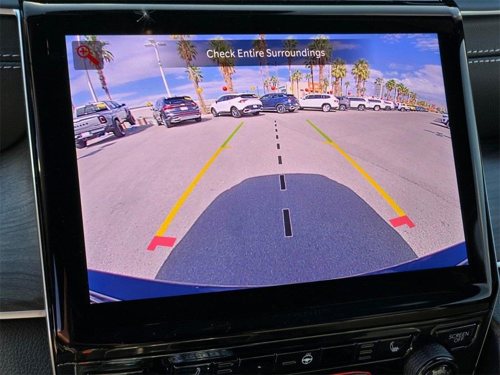 new 2025 Jeep Grand Cherokee car, priced at $40,759