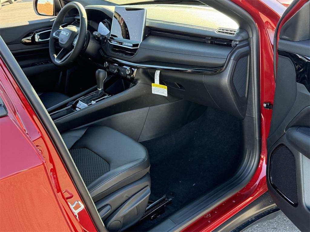 new 2026 Jeep Compass car, priced at $31,485