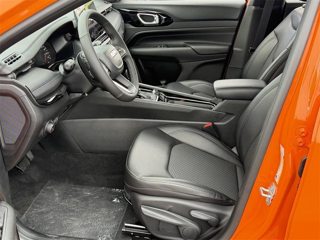 new 2026 Jeep Compass car, priced at $32,580
