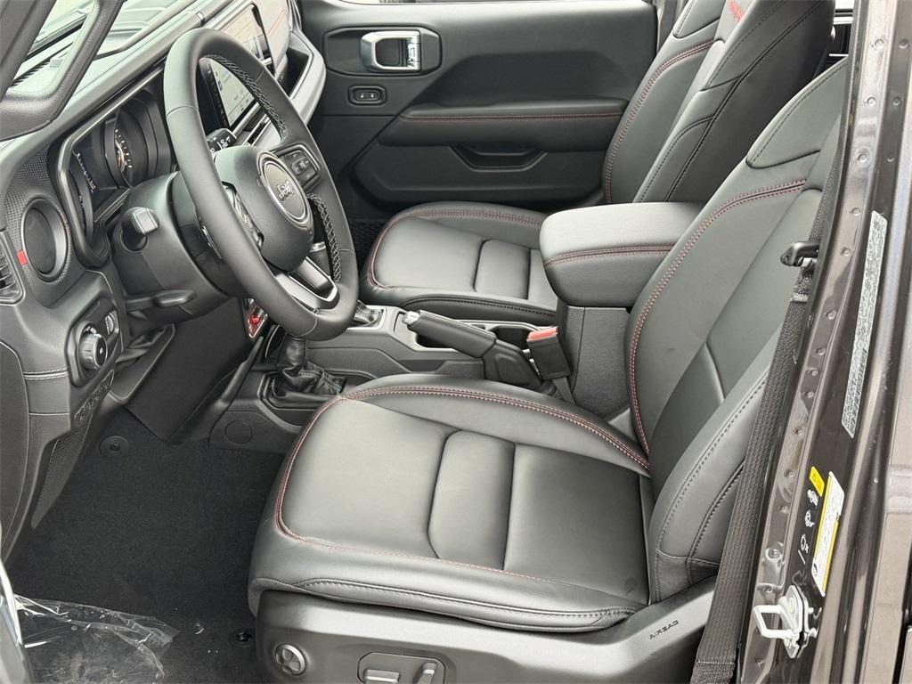 new 2026 Jeep Wrangler car, priced at $61,635