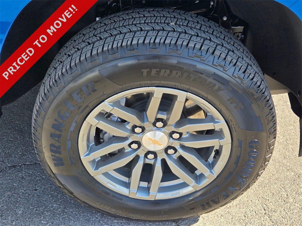 used 2023 Chevrolet Colorado car, priced at $29,988