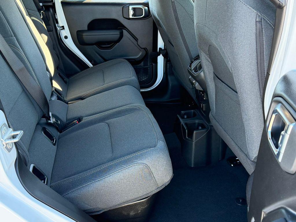 new 2026 Jeep Gladiator car, priced at $47,646