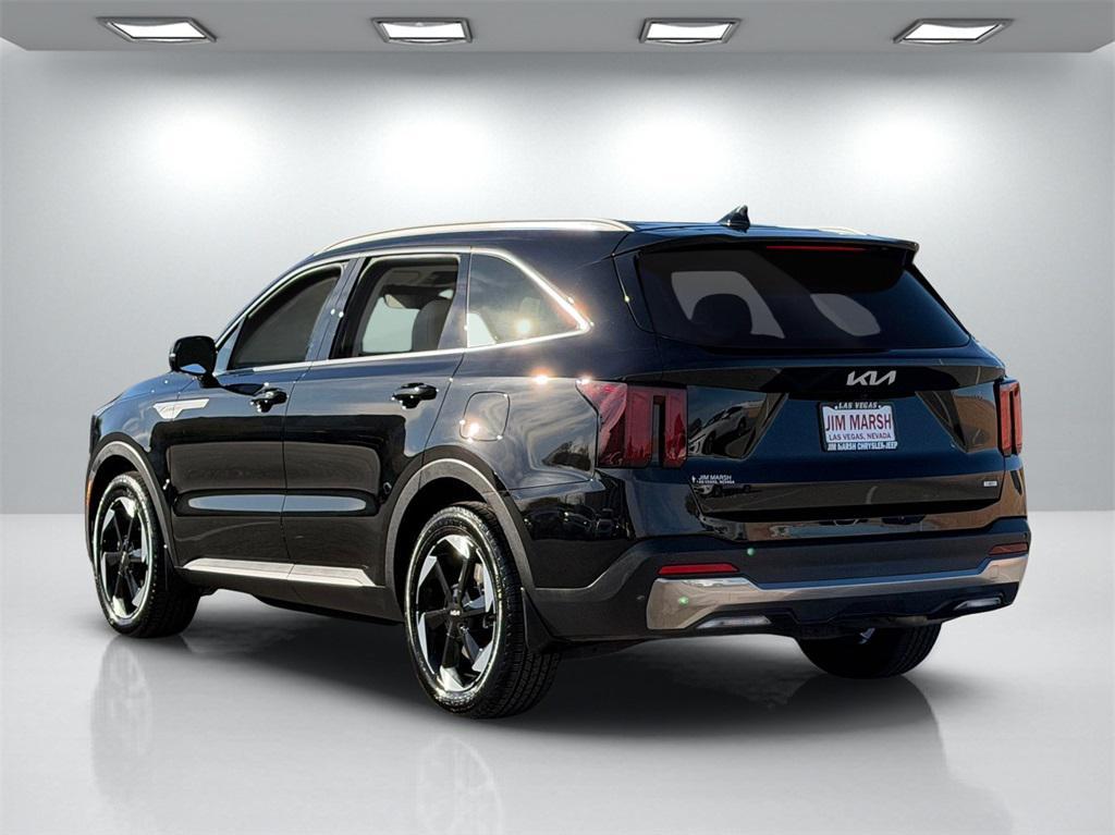used 2025 Kia Sorento Hybrid car, priced at $31,988