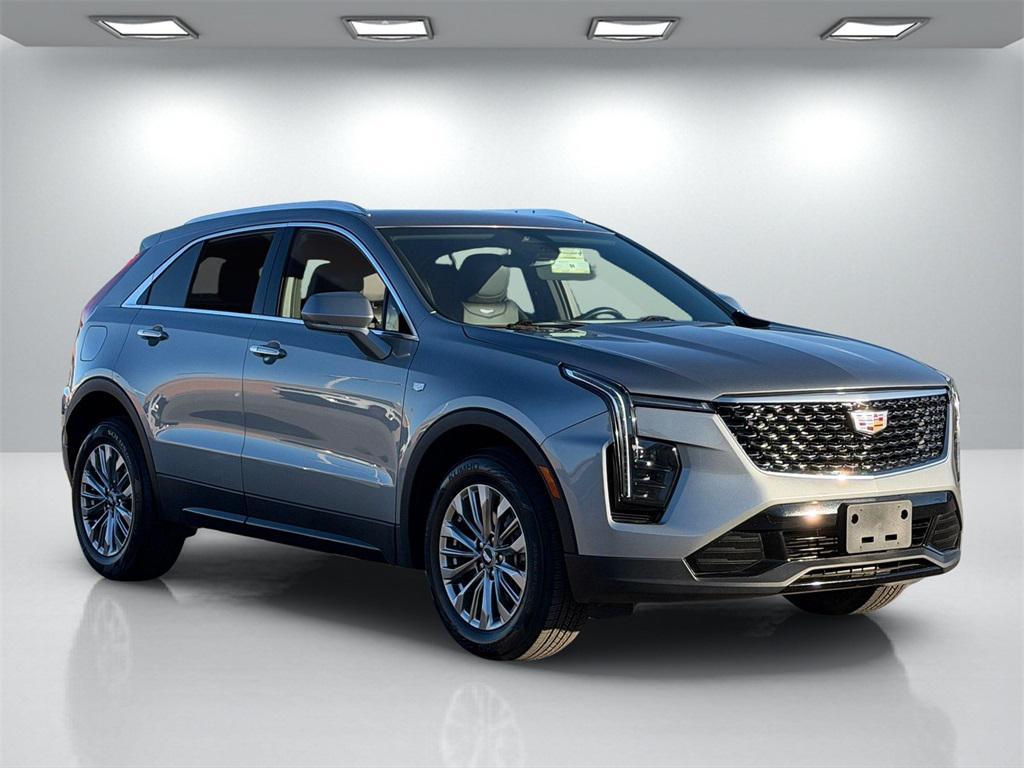 used 2024 Cadillac XT4 car, priced at $30,201