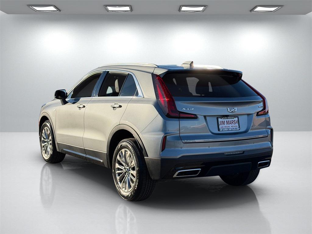 used 2024 Cadillac XT4 car, priced at $30,201
