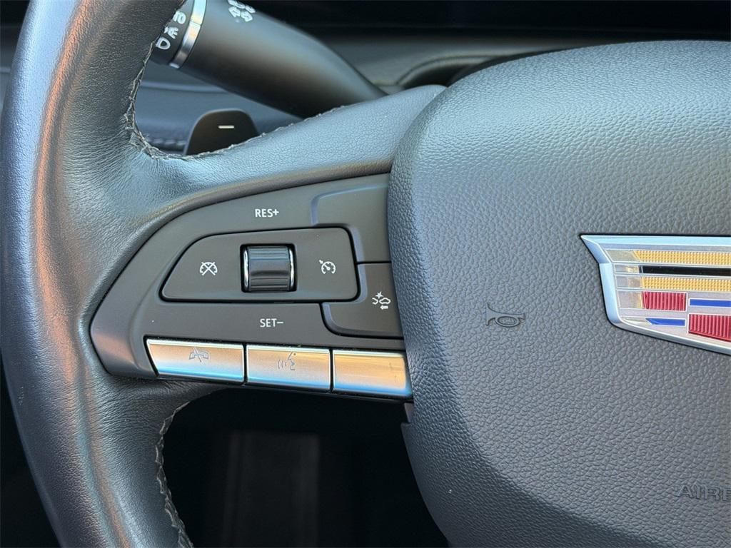 used 2024 Cadillac XT4 car, priced at $30,201