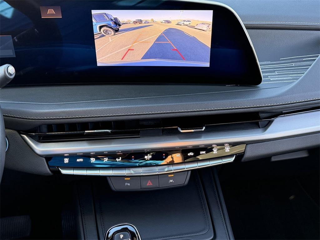 used 2024 Cadillac XT4 car, priced at $30,201