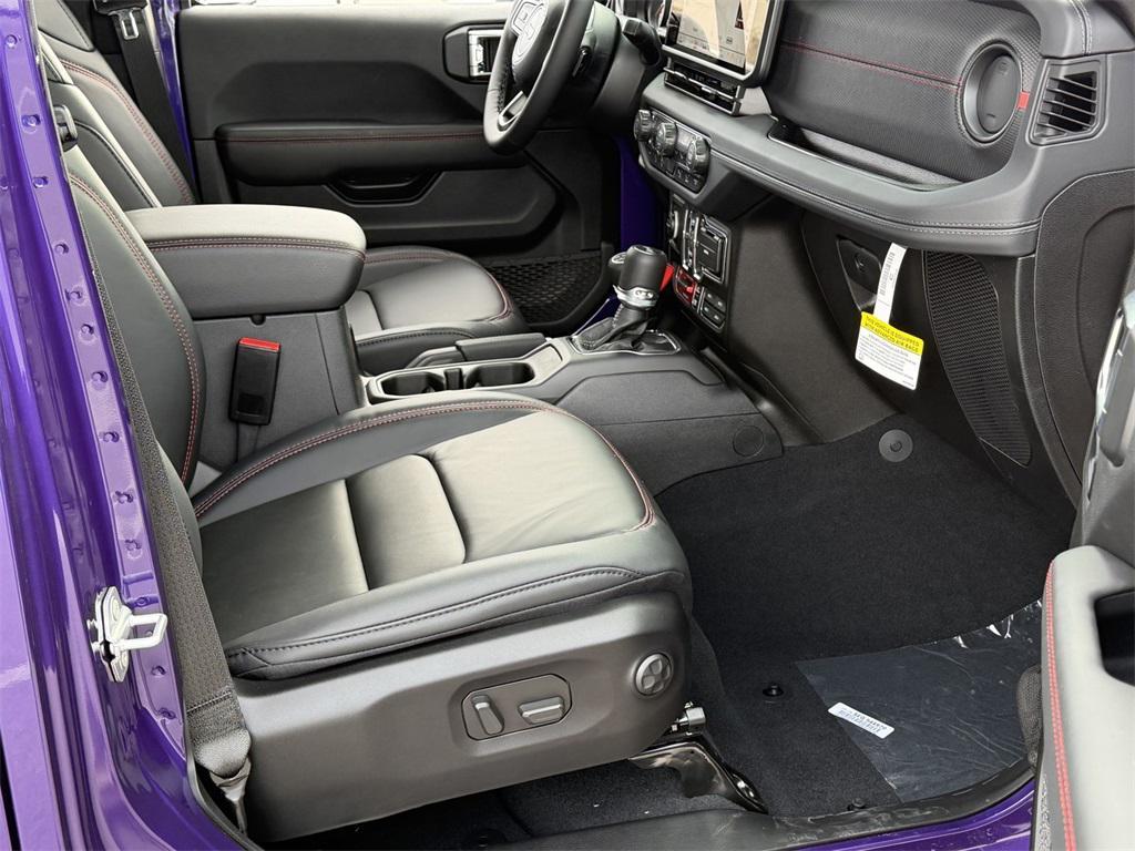 new 2026 Jeep Wrangler car, priced at $66,101