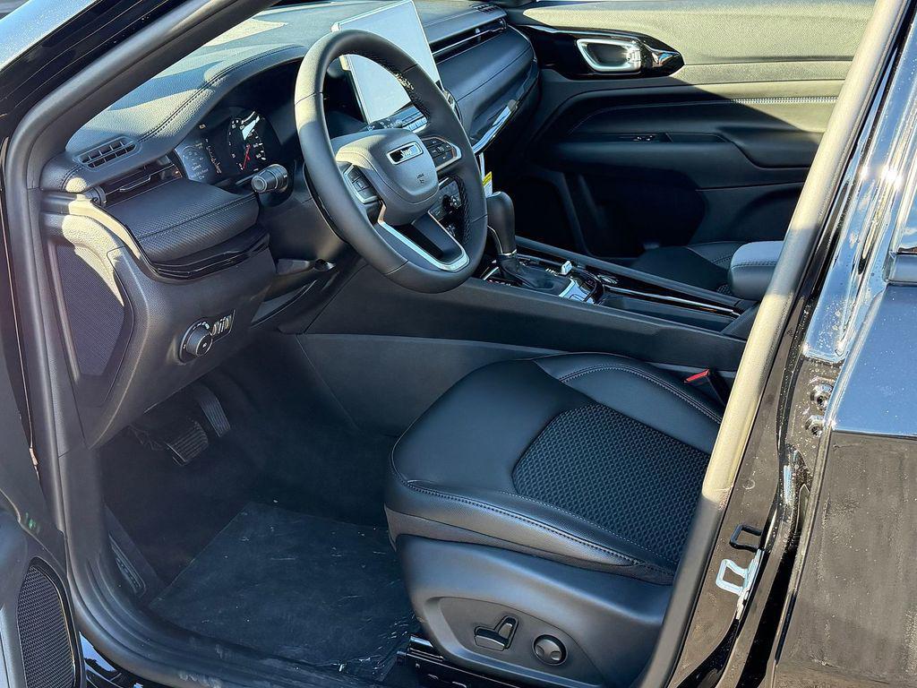 new 2026 Jeep Compass car, priced at $28,165