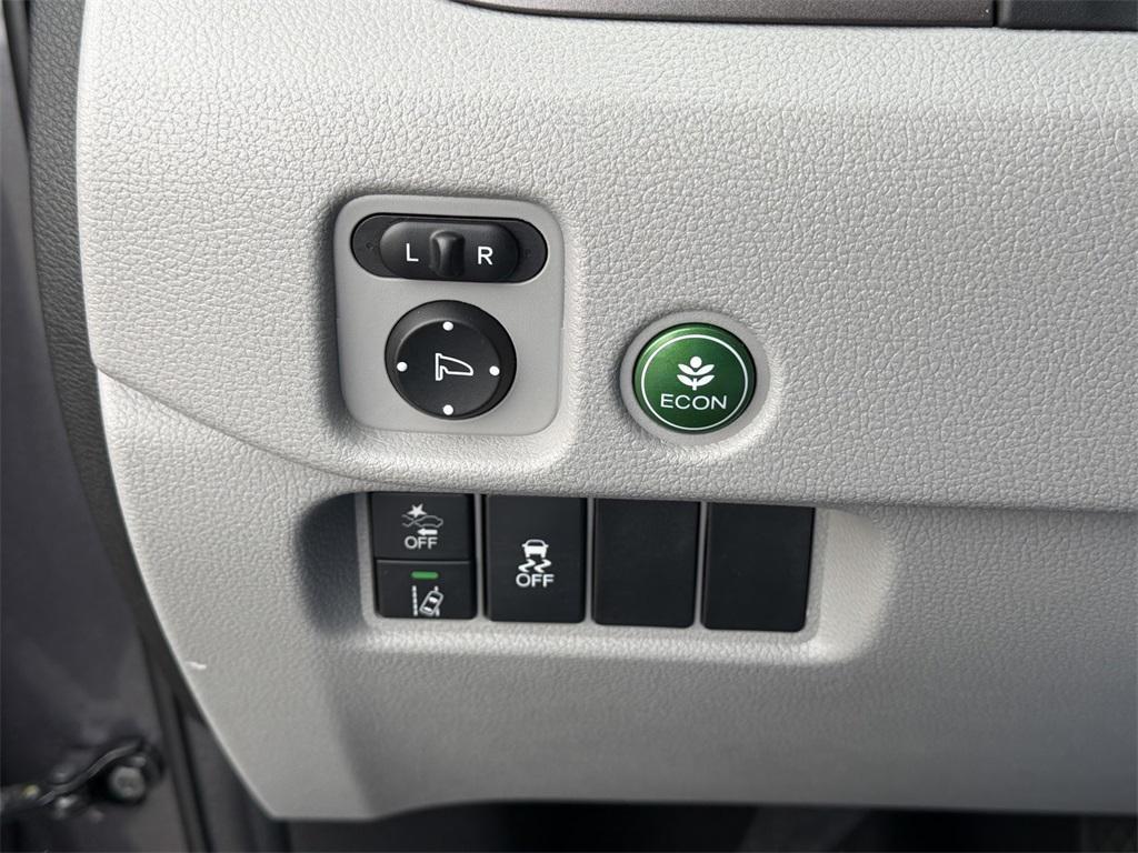 used 2021 Honda Pilot car, priced at $24,560