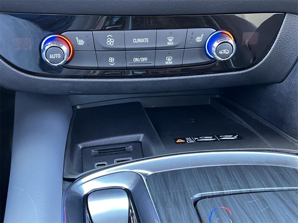 used 2024 Buick Enclave car, priced at $32,262