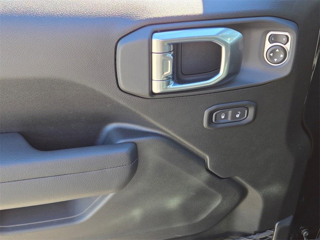 new 2026 Jeep Wrangler car, priced at $53,011