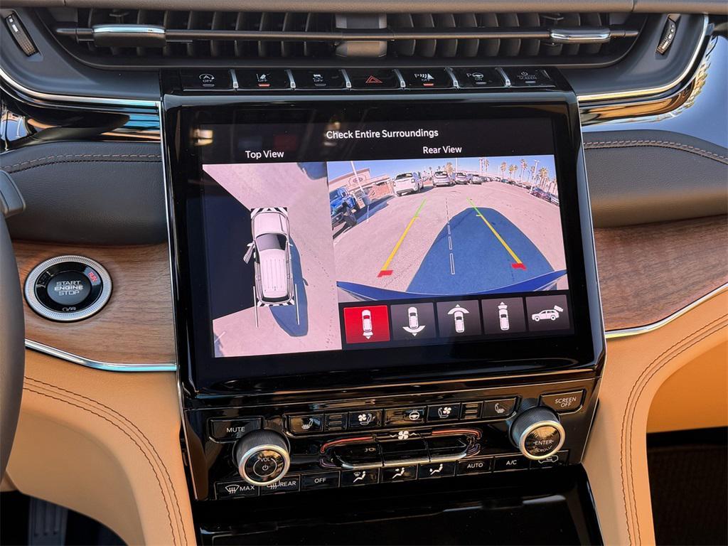 new 2025 Jeep Grand Cherokee car, priced at $62,986