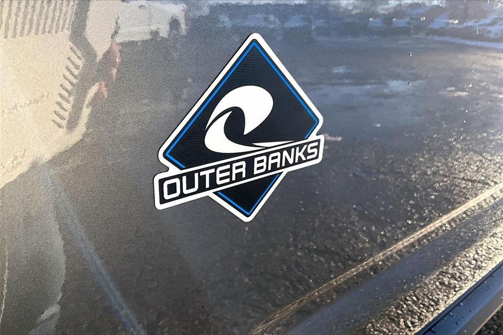 new 2025 Ford Bronco Sport car, priced at $38,873