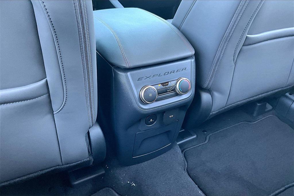 new 2025 Ford Explorer car, priced at $45,155