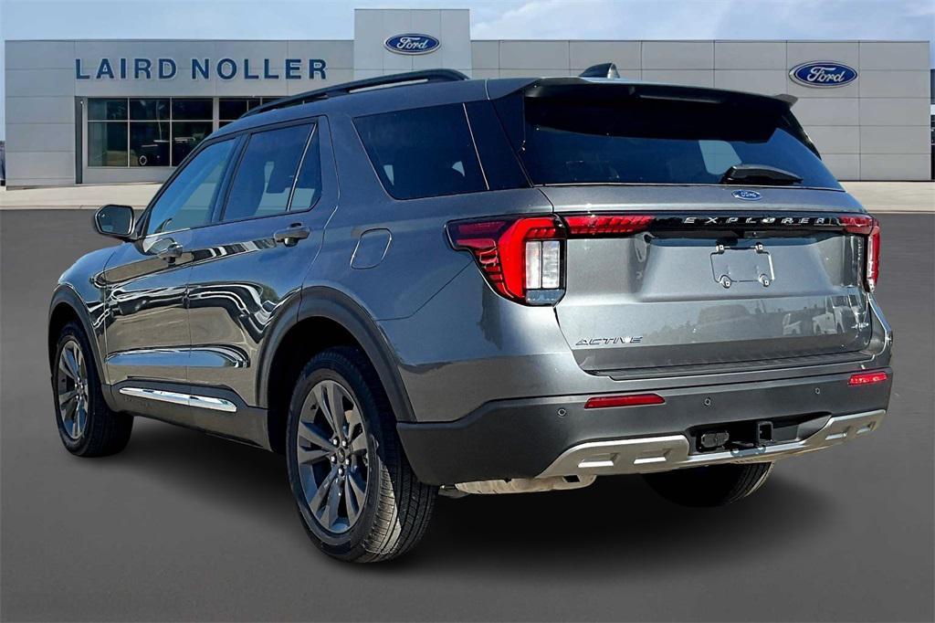 new 2025 Ford Explorer car, priced at $45,155