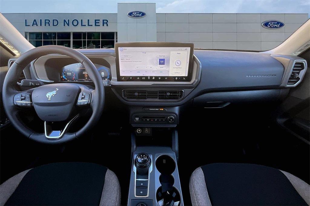 new 2025 Ford Bronco Sport car, priced at $39,656